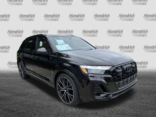 2025 Audi Q7 55 Prestige