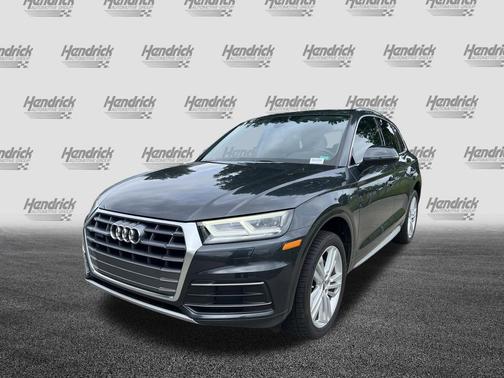 Manhattan Gray Metallic 2020 Audi Q5 45 Premium Plus