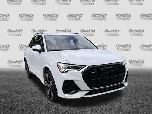 Glacier White Metallic 2023 Audi Q3 45 S line Premium Plus