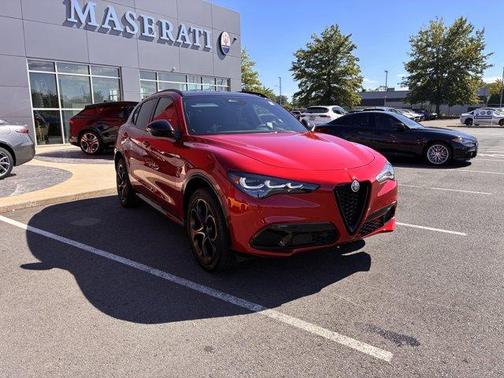 2025 Alfa Romeo Stelvio Base