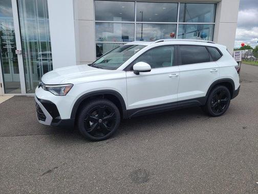 2025 Volkswagen Taos 1.5T SEL