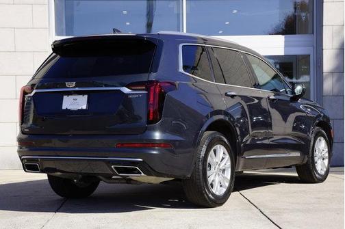 2023 Cadillac XT6 Luxury AWD