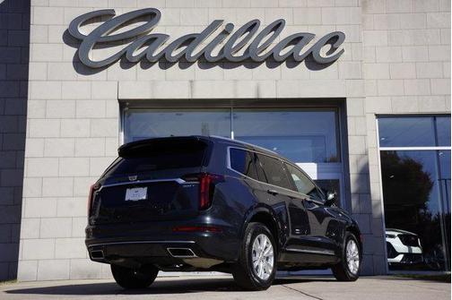 2023 Cadillac XT6 Luxury AWD