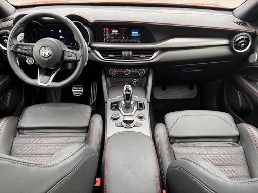 2025 Alfa Romeo Stelvio Special Edition