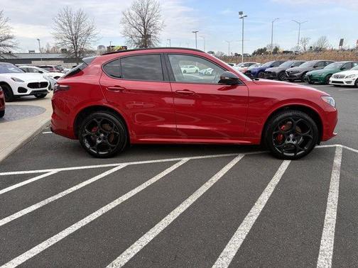 2025 Alfa Romeo Stelvio Special Edition