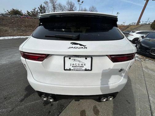 2025 Jaguar F-PACE SVR 575 Edition