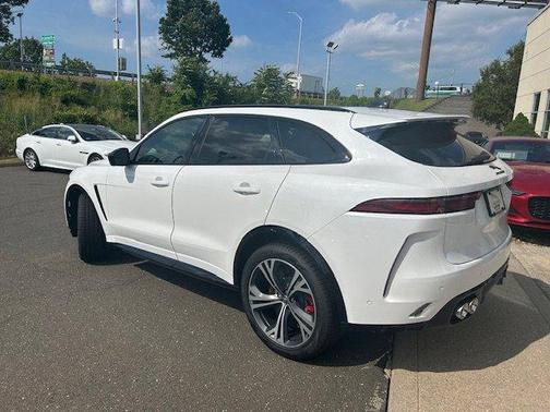 2025 Jaguar F-PACE SVR 575 Edition