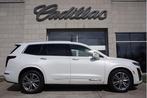 2023 Cadillac XT6 Premium Luxury AWD