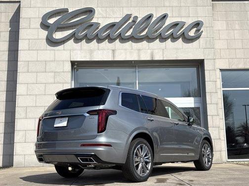 2025 Cadillac XT6 Premium Luxury FWD