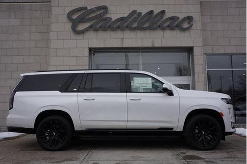 2023 Cadillac Escalade ESV Sport Platinum