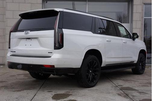 2023 Cadillac Escalade ESV Sport Platinum