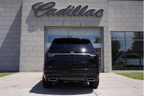 2025 Cadillac XT6 Sport AWD