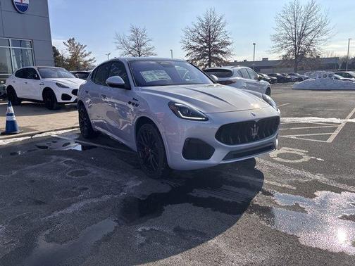 2026 Maserati Grecale Modena