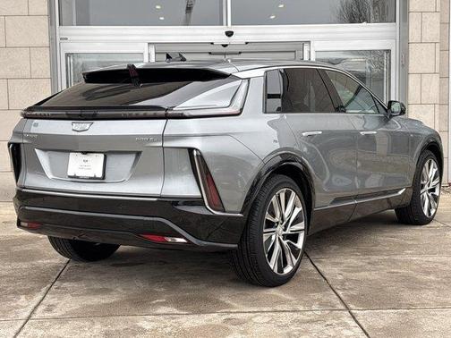 2024 Cadillac LYRIQ Luxury