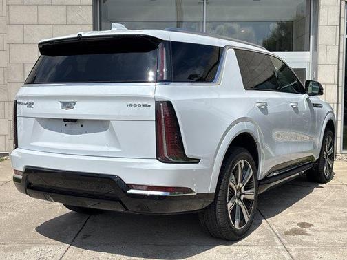 2026 Cadillac Escalade IQL Premium Luxury