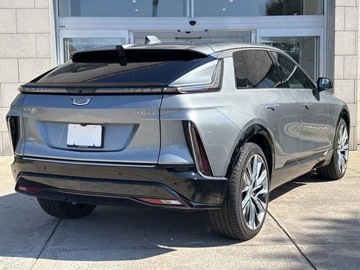 2024 Cadillac LYRIQ Luxury