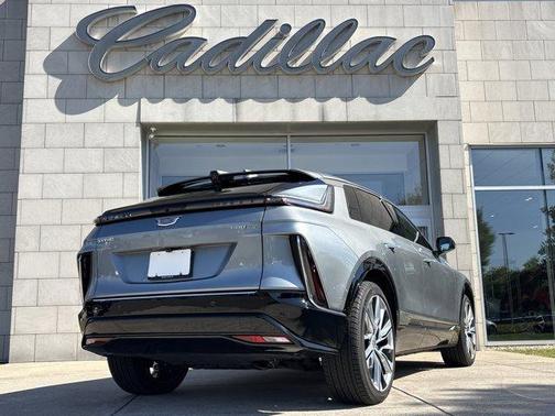 2024 Cadillac LYRIQ Luxury