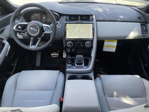 2024 Jaguar E-PACE P250 R-Dynamic SE
