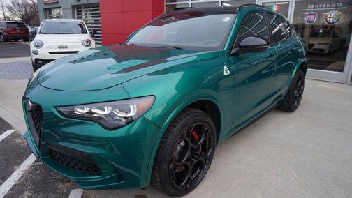 2024 Alfa Romeo Stelvio Quadrifoglio