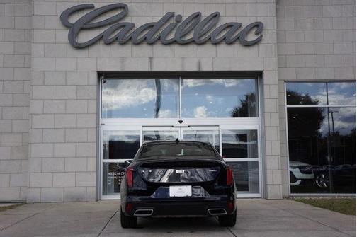 2024 Cadillac CT4 Premium Luxury