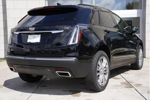2025 Cadillac XT5 Sport