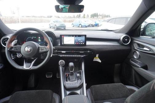 Alfa Black 2025 Alfa Romeo Tonale Base