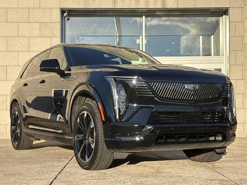 2025 Cadillac Escalade IQ SPORT 2