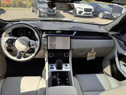 2026 Jaguar F-PACE P400 R-Dynamic S