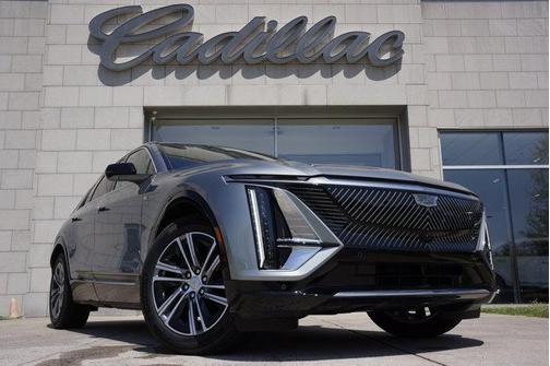 Silver Metallic 2024 Cadillac LYRIQ Tech