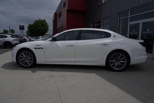 2024 Maserati Quattroporte Modena Ultima Q4