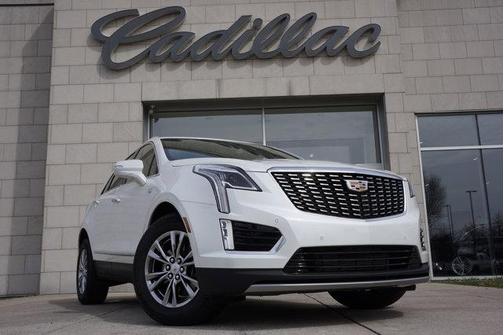 2022 Cadillac XT5 Premium Luxury