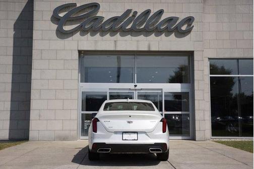 2024 Cadillac CT4 Premium Luxury