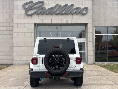 2024 Jeep Wrangler 4xe Sahara