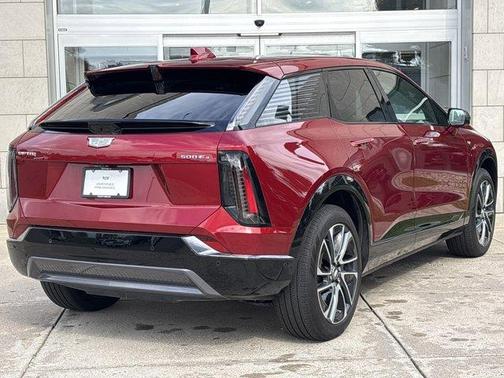 2025 Cadillac OPTIQ Sport