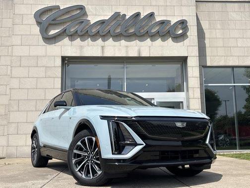 2025 Cadillac LYRIQ Sport
