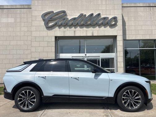 2025 Cadillac LYRIQ Sport