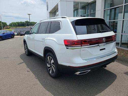 2024 Volkswagen Atlas 2.0T SEL