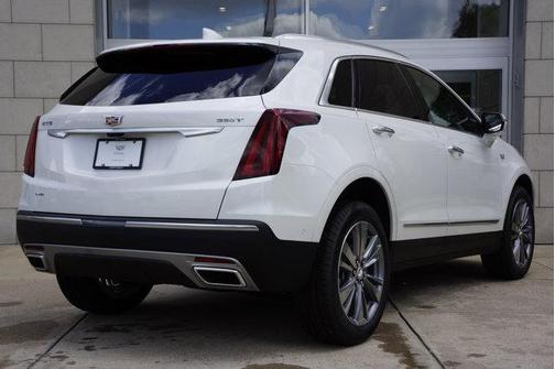 Crystal White Tri-Coat 2026 Cadillac XT5 Premium Luxury
