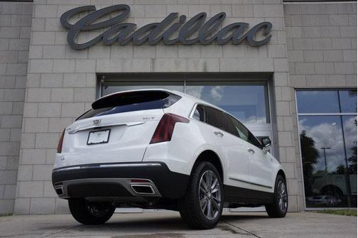 Crystal White Tri-Coat 2026 Cadillac XT5 Premium Luxury