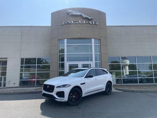 2025 Jaguar F-PACE P400 R-Dynamic S