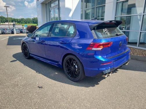 2025 Volkswagen Golf R 2.0T Black Edition