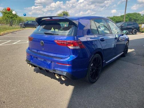 2025 Volkswagen Golf R 2.0T Black Edition