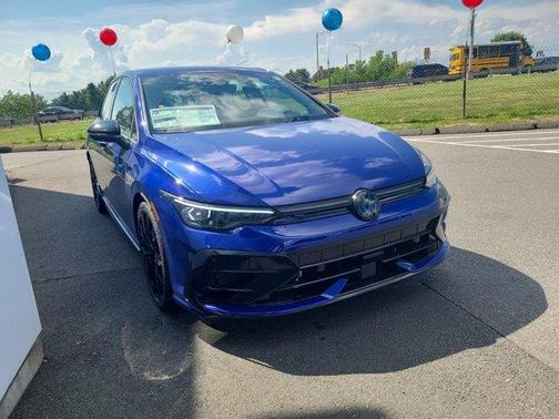 2025 Volkswagen Golf R 2.0T Black Edition
