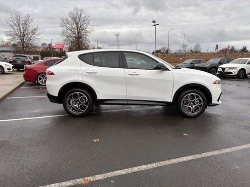 Milano 2026 Alfa Romeo Tonale Base