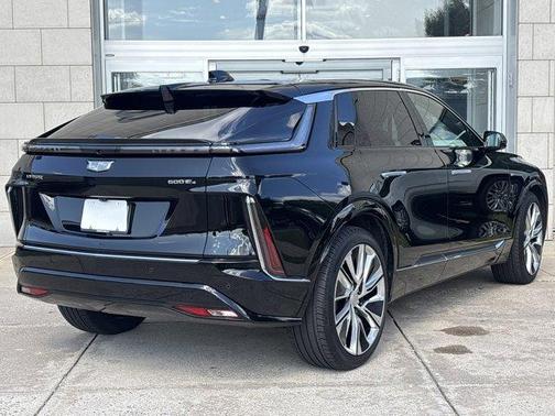 2024 Cadillac LYRIQ Luxury
