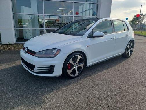 2015 Volkswagen Golf GTI S