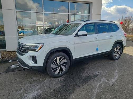 2024 Volkswagen Atlas 2.0T SE