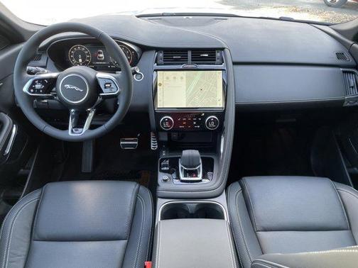 2024 Jaguar E-PACE P250 R-Dynamic SE