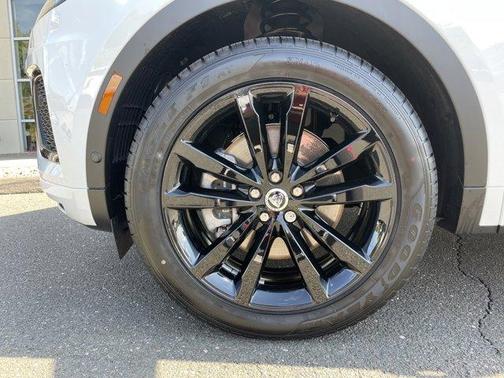 2024 Jaguar E-PACE P250 R-Dynamic SE