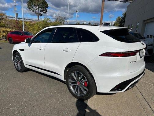 2023 Jaguar F-PACE R-Dynamic S